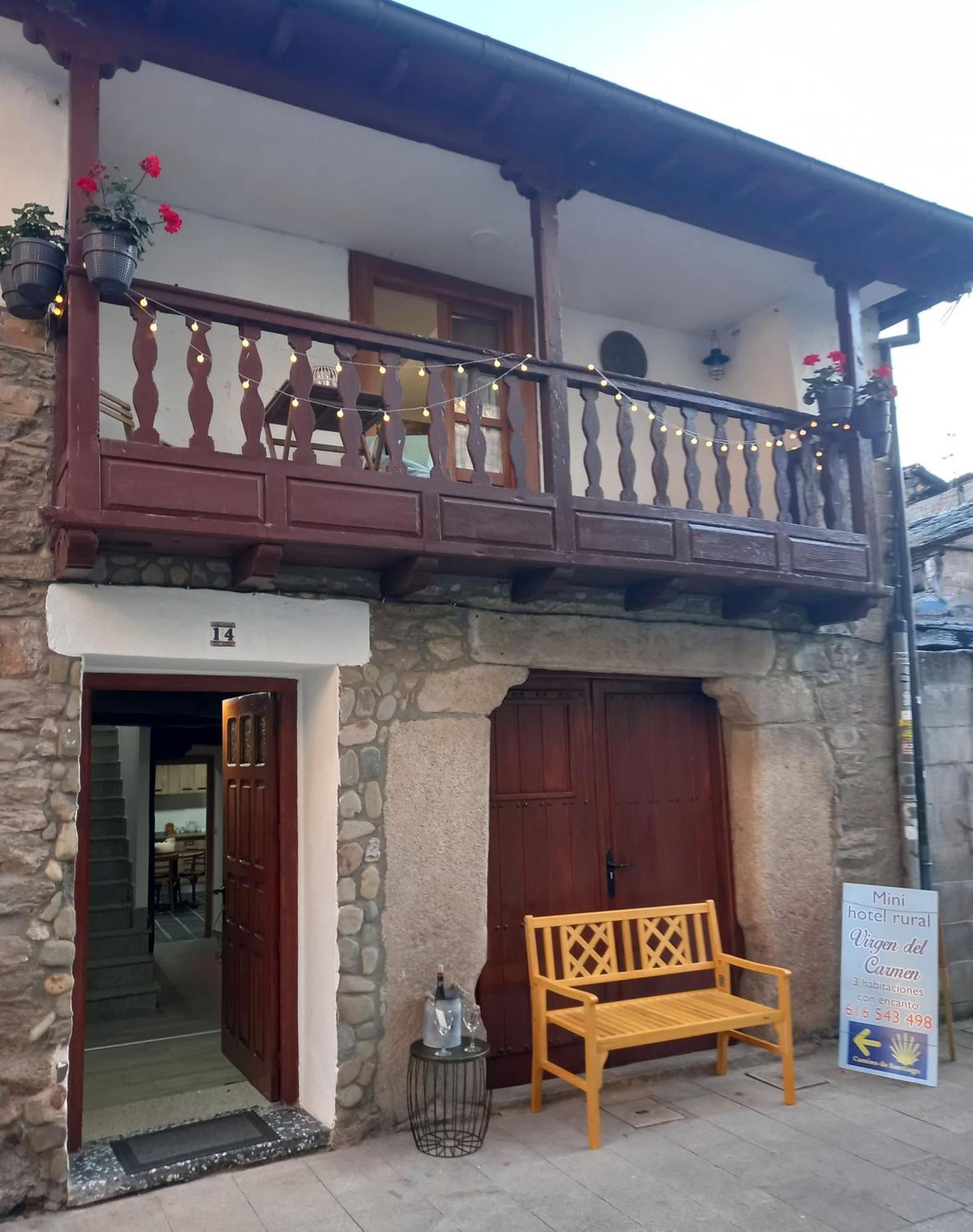 Hotel Rural Virgen Del Carmen Molinaseca Exterior foto